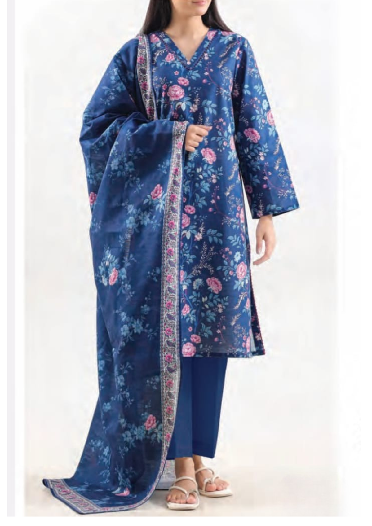 SAYA 3 peice Royal Navy